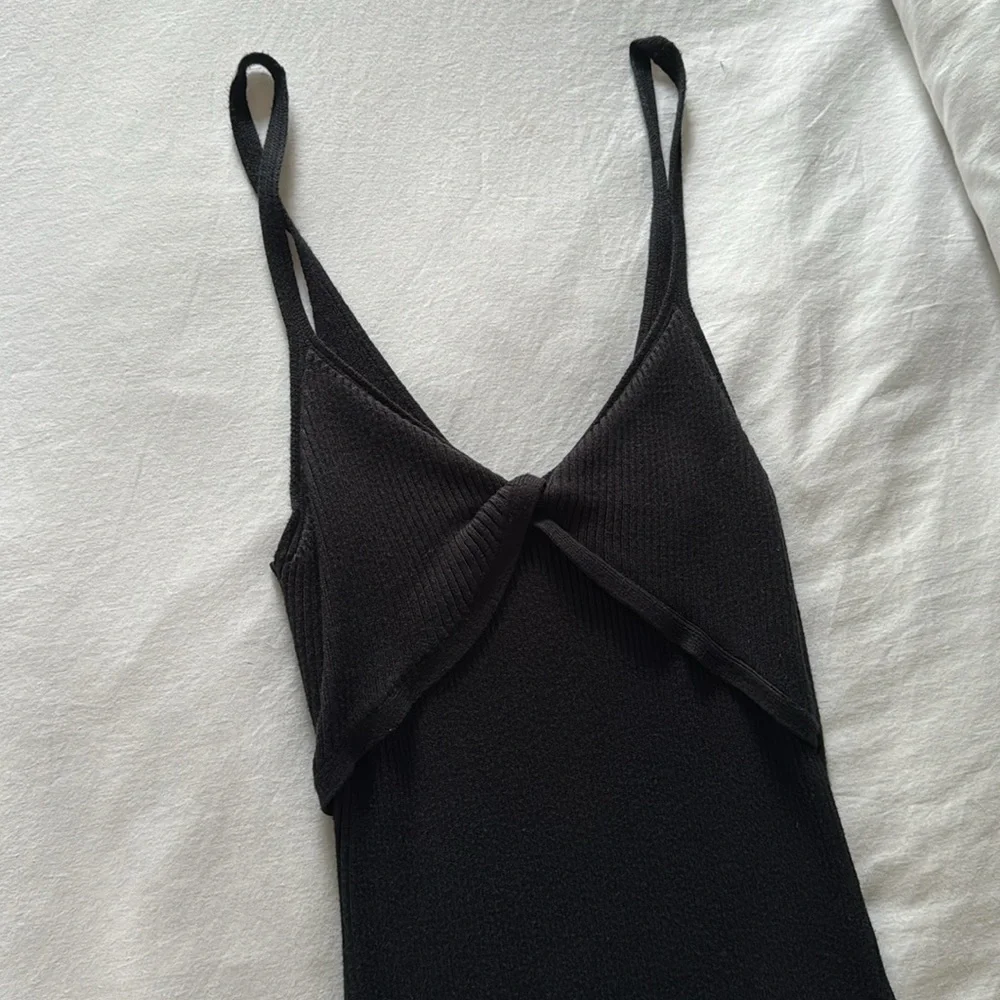 ABERCROMBIE & FITCH KNIT DRESS - Picture 2 of 2